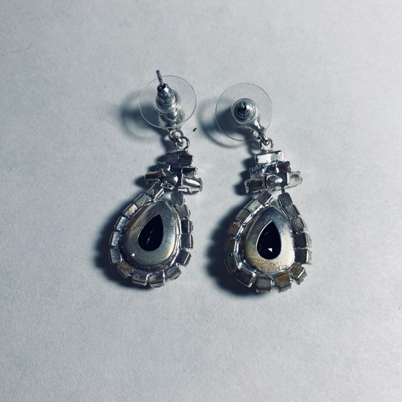 Set of Sparkling black and crystal necklace & earrings - Picture 4 of 4